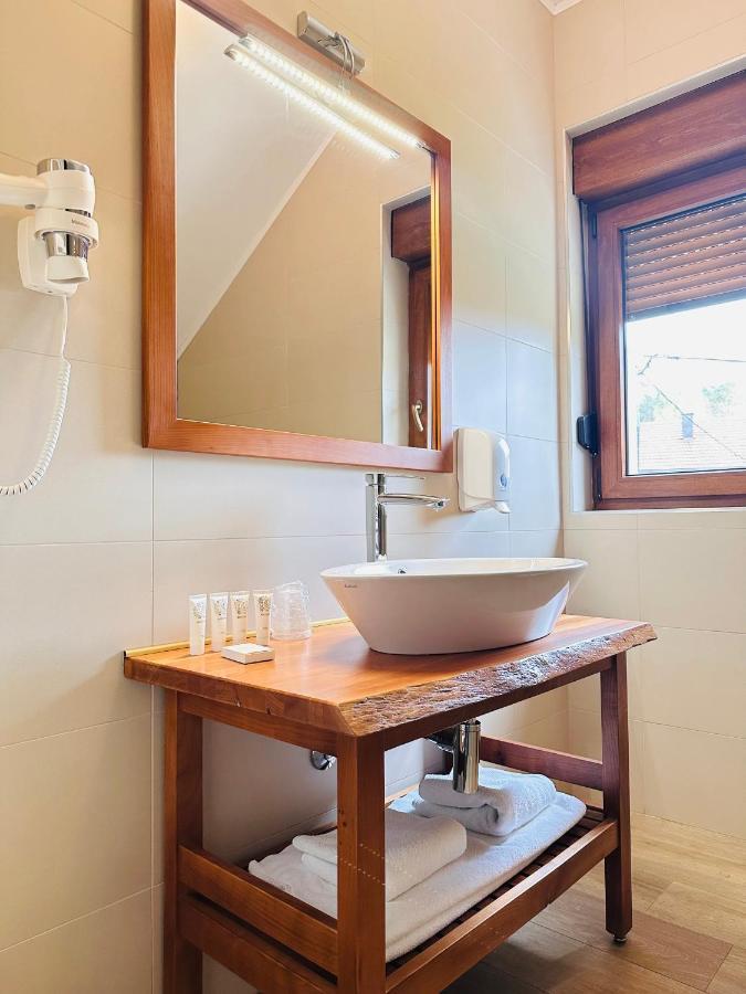 Zrinka House Hotel กราโบวาซ ภายนอก รูปภาพ